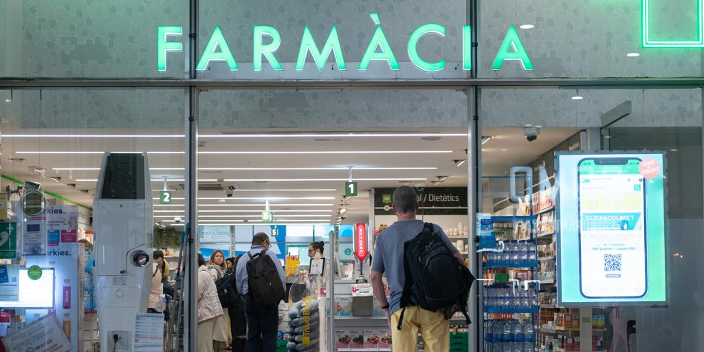 Trump anuncia una nueva batería de aranceles, incluido el 100% a todos los productos farmacéuticos