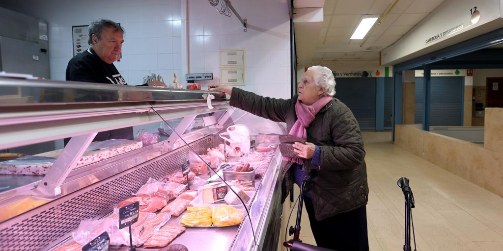 El precio de la carne, sobre todo de ternera, y charcutería, se dispara un 12% en el último año
