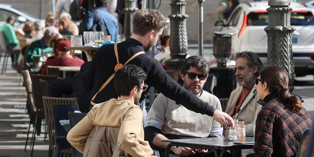 Estas son las comunidades con más pluriempleados de España: no son ni Madrid ni Cataluña