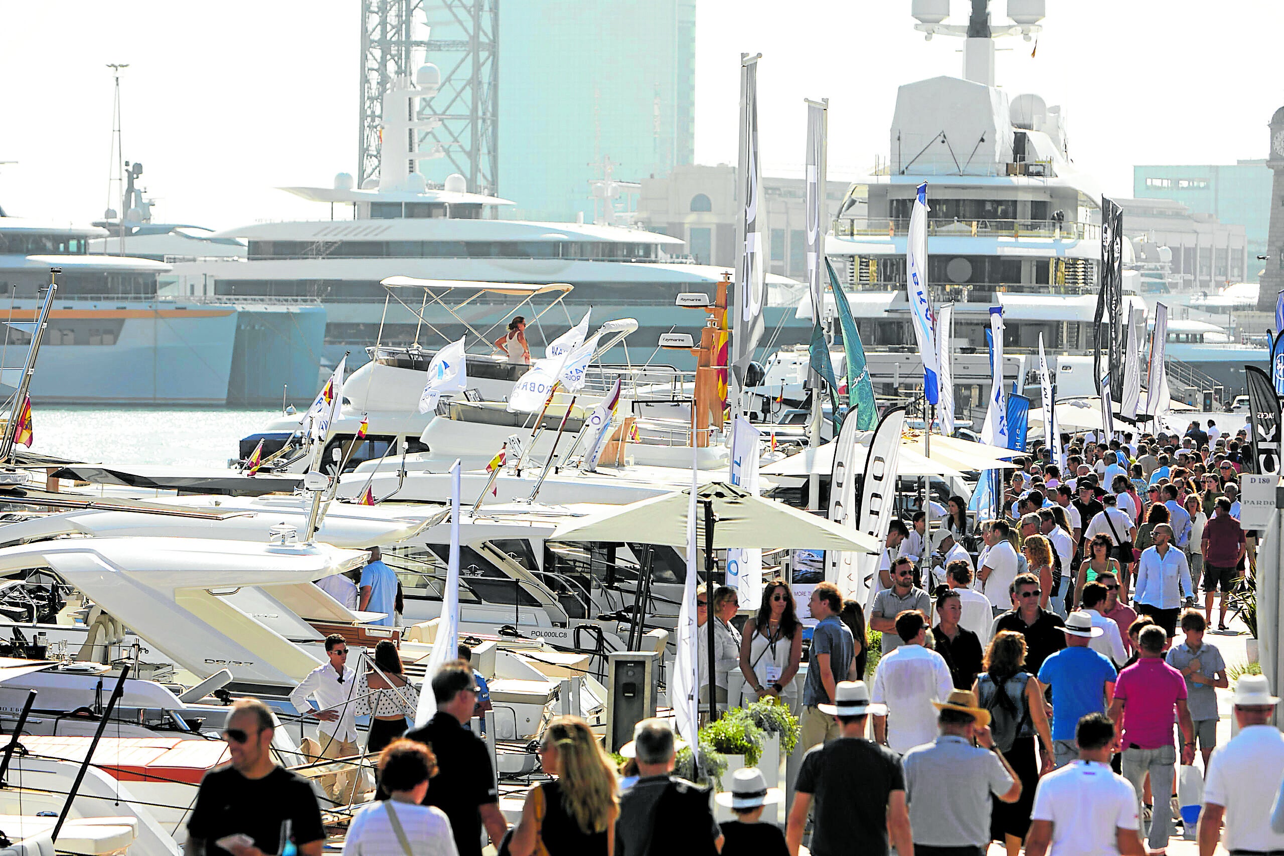 El 24 por ciento de la muestra flotante serán grandes esloras, incluidos 27 catamaranes de diversos metrajes