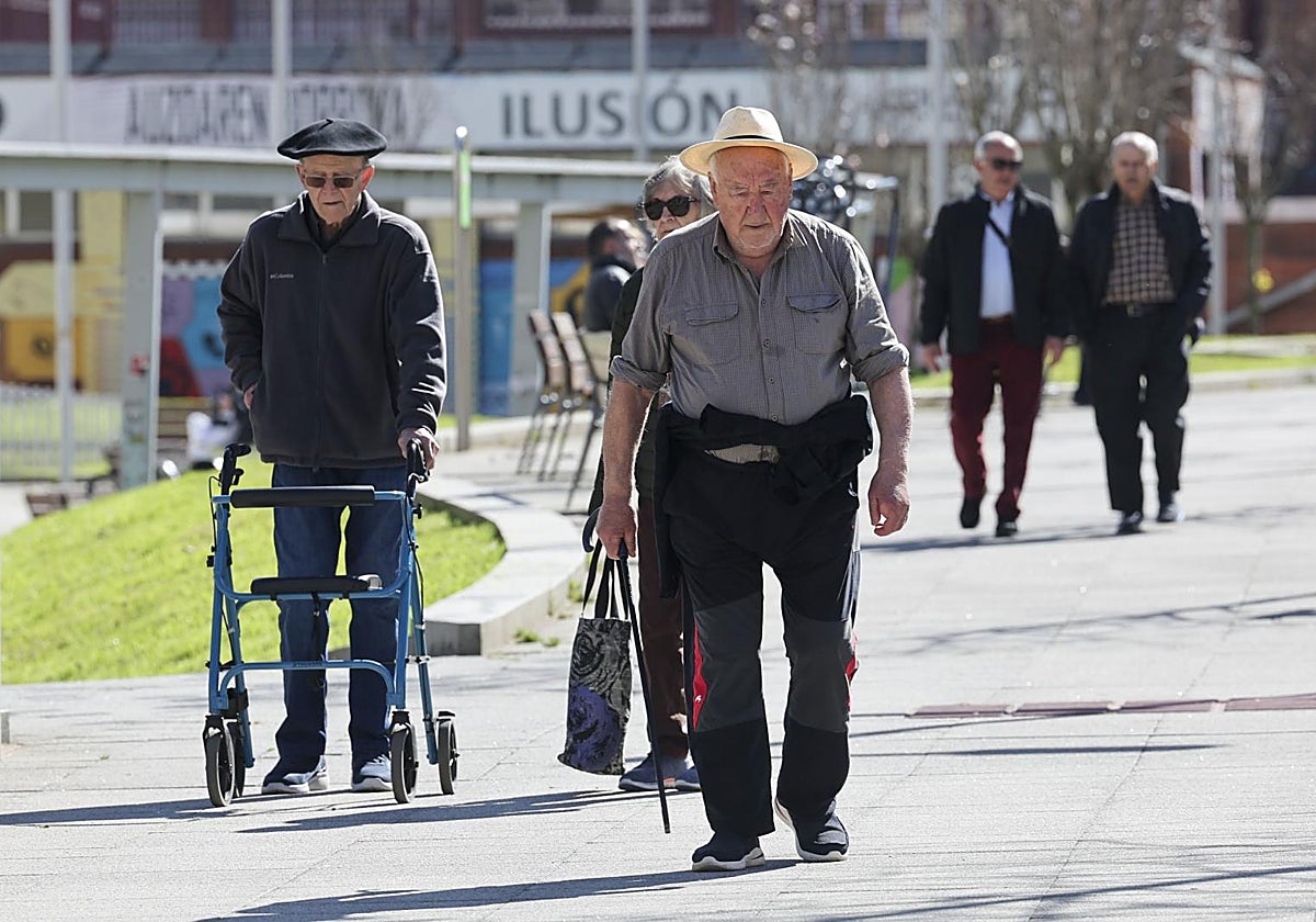 Fedea sostiene que sólo las pensiones mínimas deben revalorizarse con la inflación