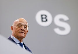 El presidente del Sabadell y el consejero díscolo David Martínez chocan en público por la opa de BBVA