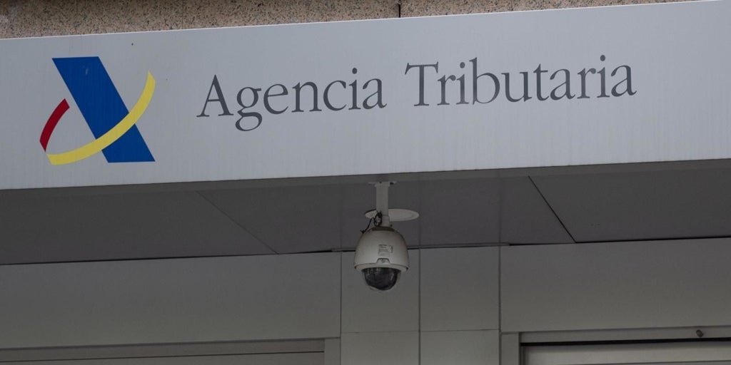 Hacienda tiene ya el mail y el número de móvil de más de 17 millones de contribuyentes