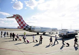 El Supremo declara abusivo cobrar por devolver al pasajero las tasas de vuelo, pero avala hacer cargos por imprimir la tarjeta de embarque