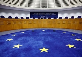 El Tribunal de Estrasburgo condena a España por denegar la pensión de viudedad a una mujer que no pudo registrar su pareja a tiempo