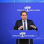 Las empresas que crean el 70% del empleo privado subrayan la falta de apoyos del sector público