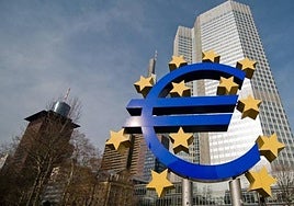 El BCE advierte a los bancos sobre el peligro de la exposición al dólar