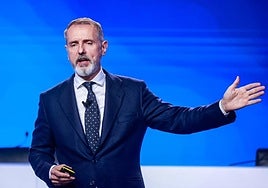 Telefónica desliza recortes de plantilla y que tiene apoyo de sus grandes accionistas para ampliar capital para operaciones