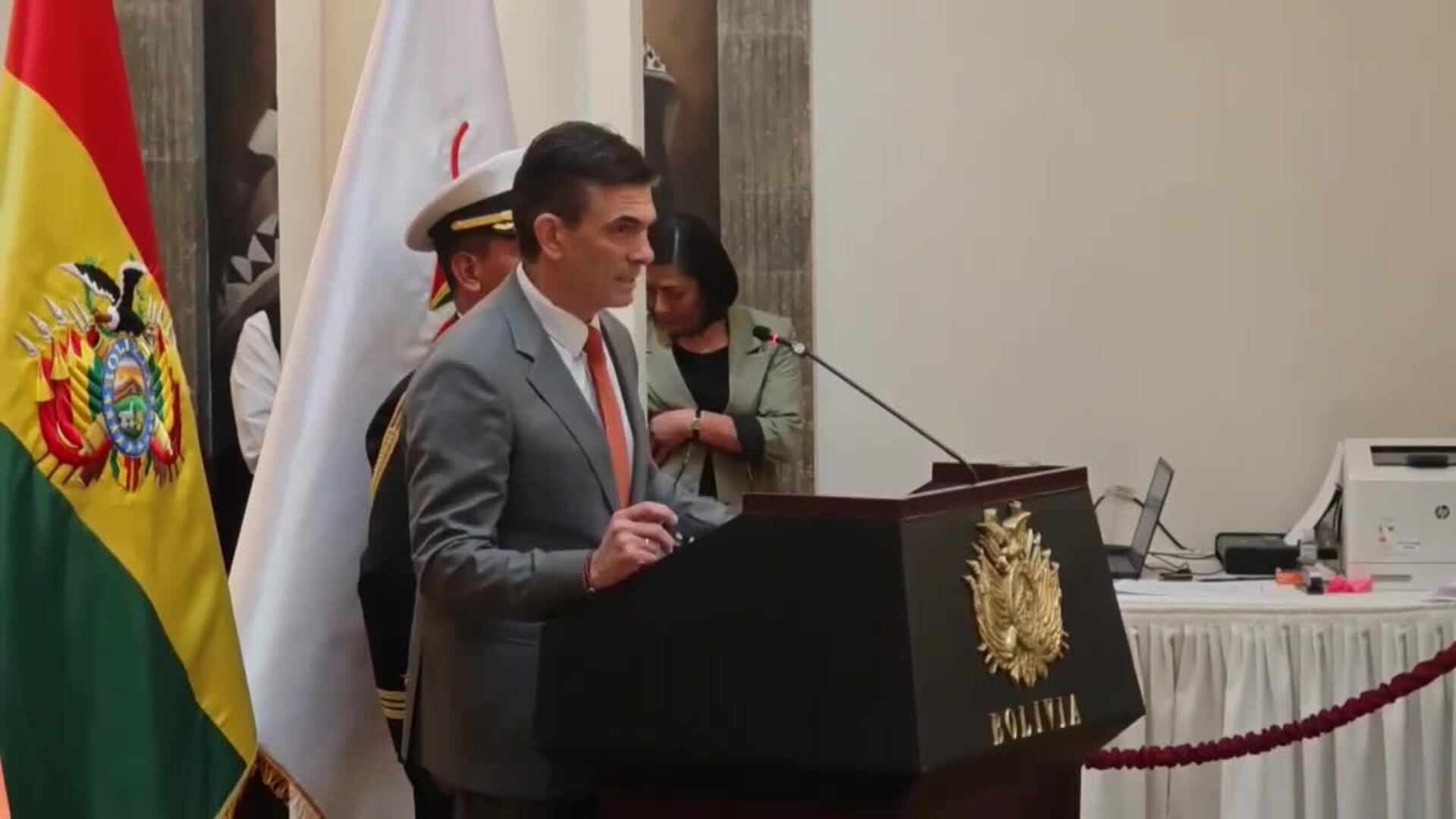 Paz asegura que él y su gabinete encontraron &quot;una cloaca&quot; al recibir el Gobierno de Bolivia