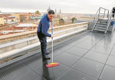 El sueldo de los jóvenes se reduce por primera vez en la última década