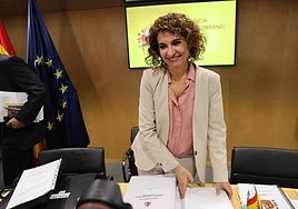 Montero plantea que la financiación autonómica penalice a las CC.AA. que bajen impuestos