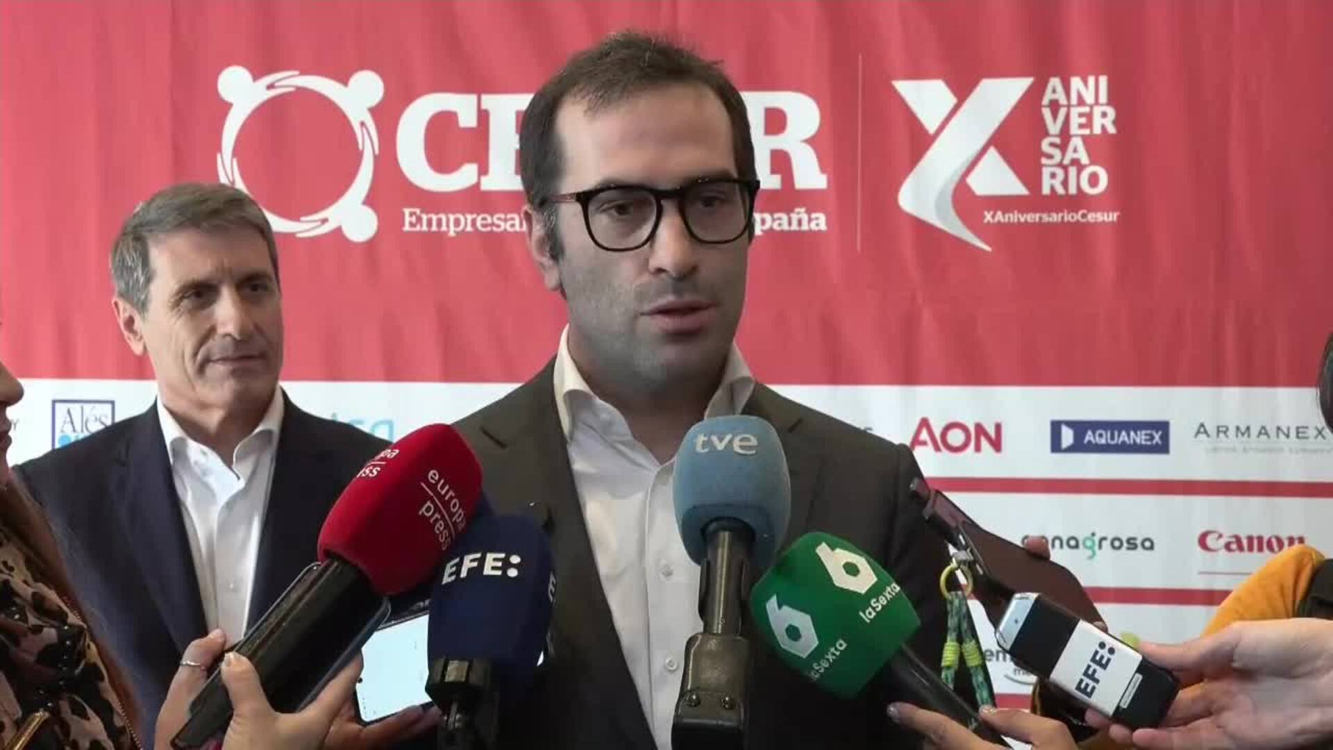 Cuerpo no ha valorado si presentar su candidatura a presidir el Eurogrupo: Es muy pronto