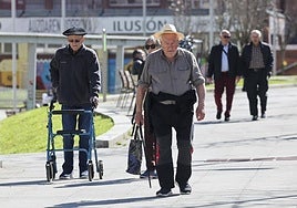 Cuándo se cobran las pensiones en noviembre: la fecha en Caixabank, Santander, ING, BBVA y resto de bancos