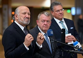 EE.UU. se resiste a reducir los aranceles al acero hasta que la UE no alivie la presión contra los gigantes tecnológicos