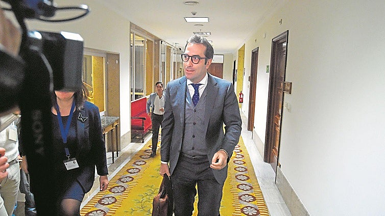 Las claves de la renuncia de Cuerpo al Eurogrupo: apoyos insuficientes y temor a perder opciones en la pelea del BCE