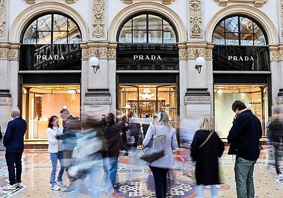 El lujo bajo sospecha: la explotación laboral que sacude a las grandes marcas del 'Made in Italy'