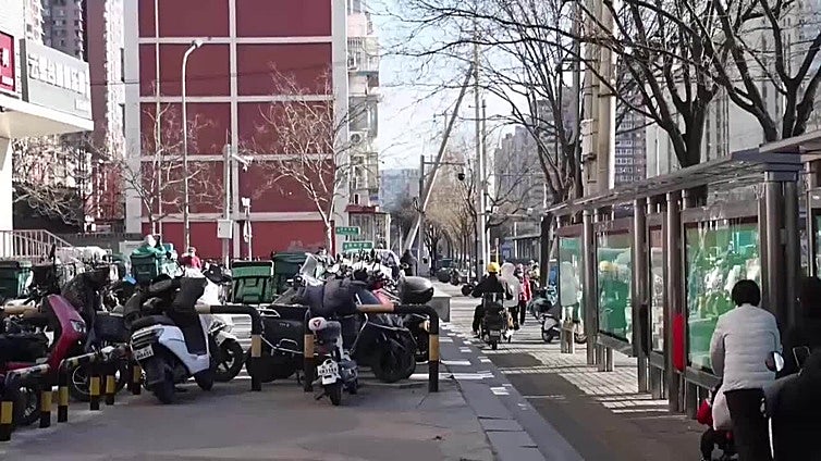 Las exportaciones chinas repuntan un 5,7 % en noviembre tras la bajada del mes anterior