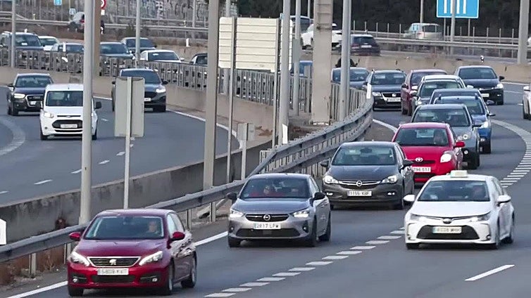 Fluidez en el tráfico de entrada a Madrid por la A-1 el último día del puente de diciembre