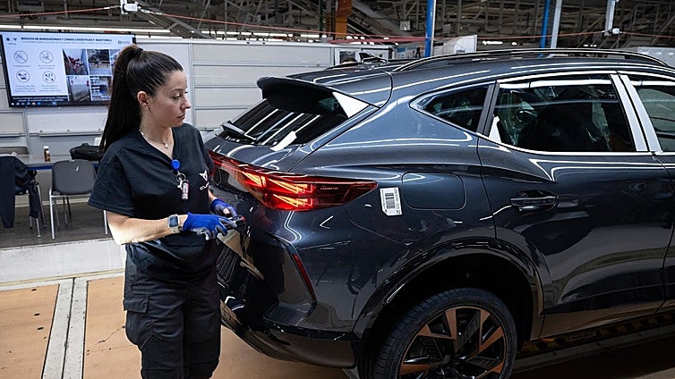 Los costes de las empresas por cotizaciones suben un 45% desde que gobierna Sánchez