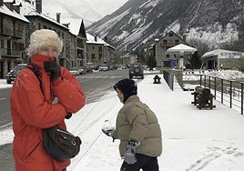 Mapa de la saturación turística: las zonas con más plazas para viajeros que vecinos