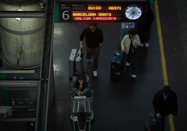 Transportes carga en los maquinistas la responsabilidad de que continúen las limitaciones de velocidad en el AVE