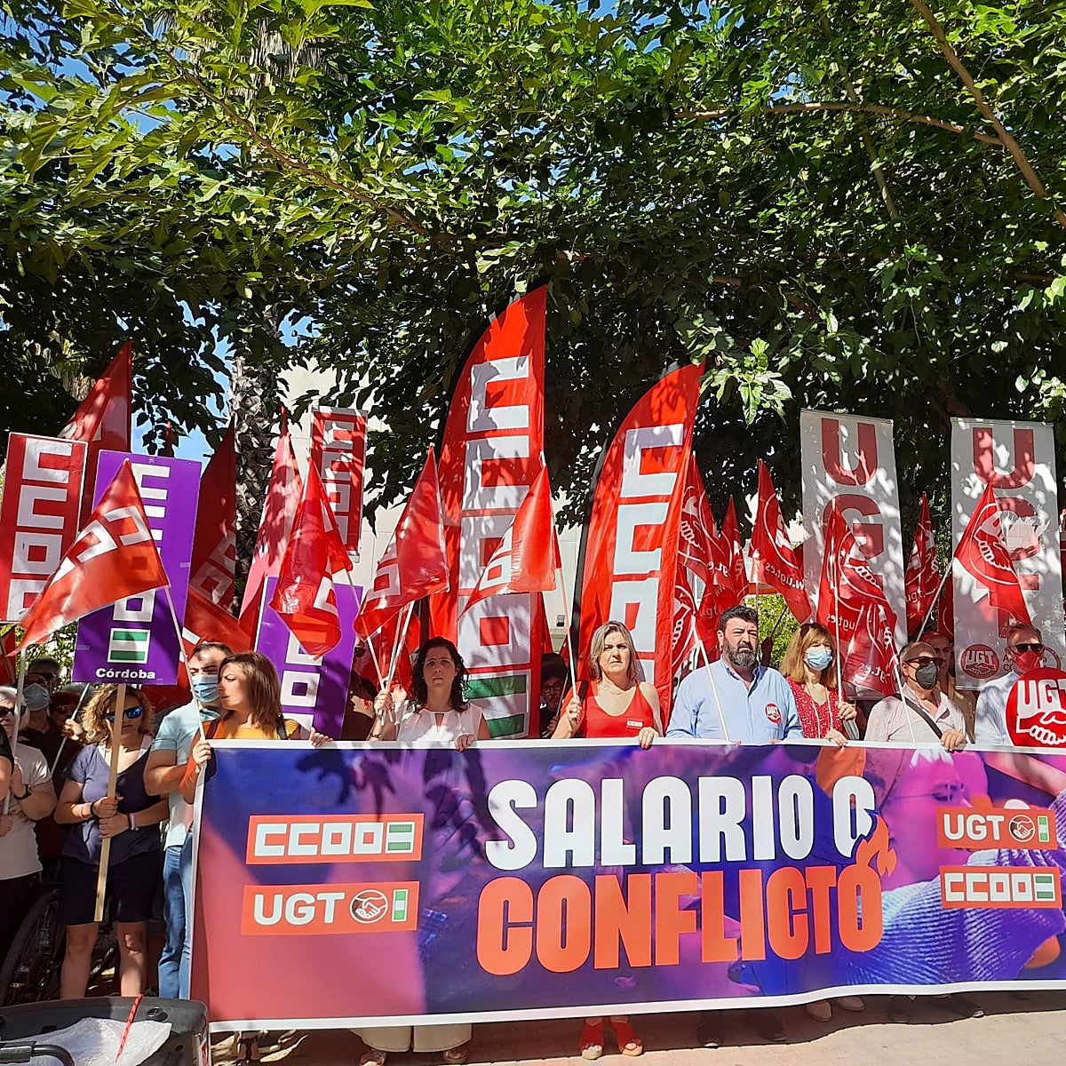 Los salarios en Córdoba suben por debajo de una inflación disparada