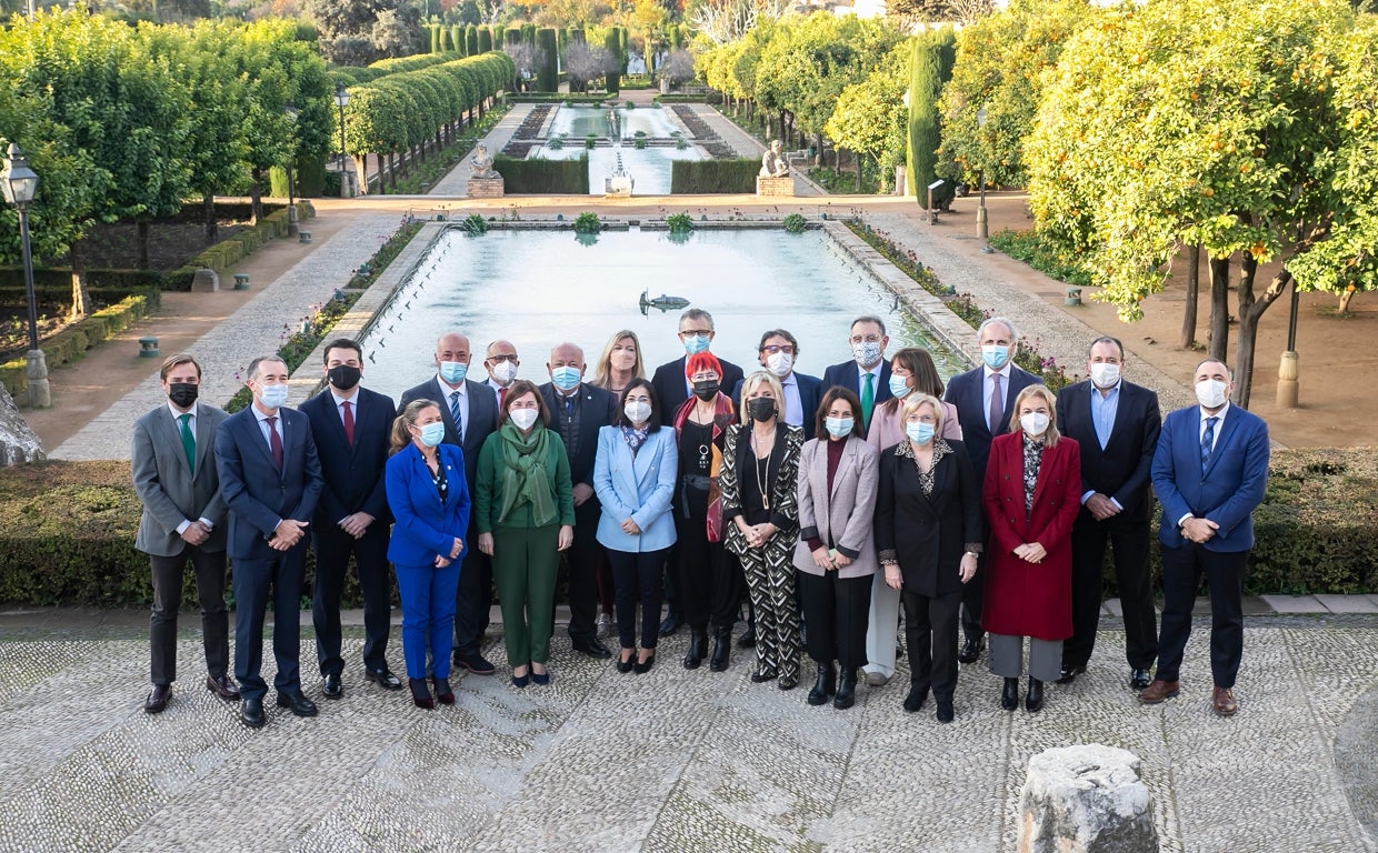 Reunión del consejo interterritorial de Sanidad en el Alcázar de los Reyes Cristianos de Córdoba
