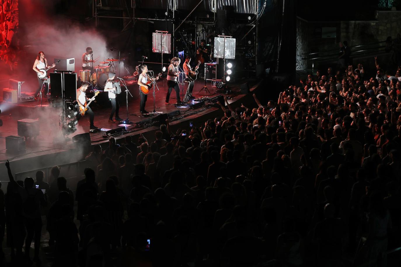 El concierto de La M.O.D.A. y Muchachito Bombo Infierno, en imágenes