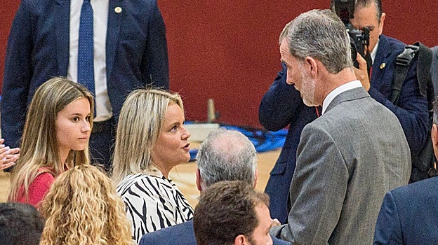 El Rey, junto a Marimar Blanco