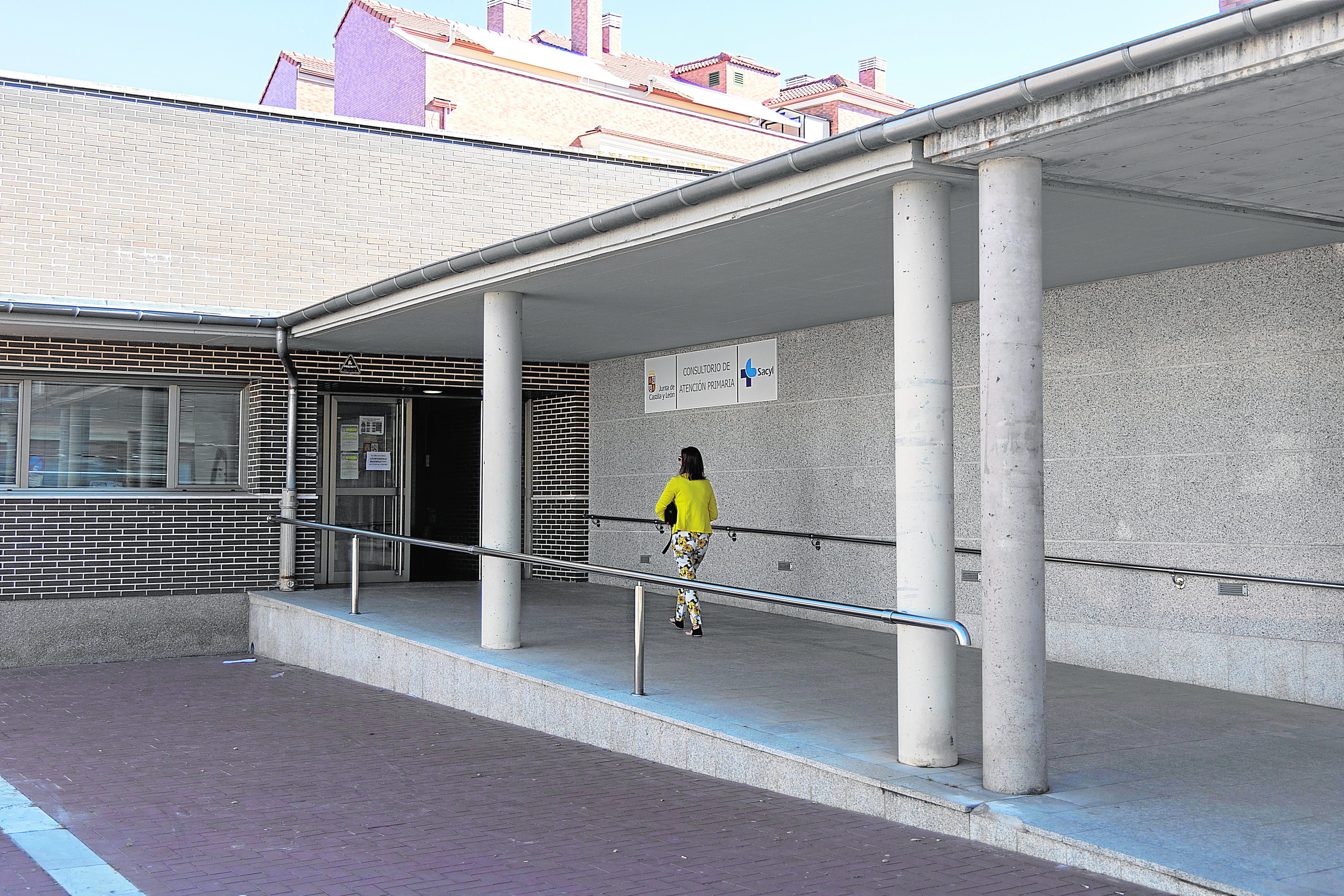 Casi la mitad de los médicos tiene más de 60 años