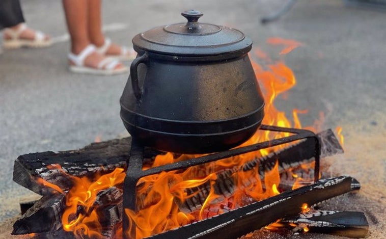 All i pebre: receta y lista de restaurantes que cocinan el mejor guiso de la Albufera de Valencia