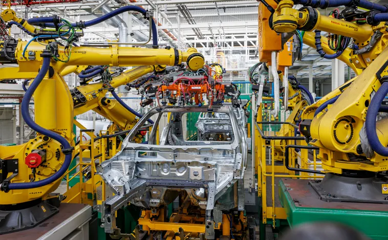 La fábrica de Palencia se moderniza para producir «el coche más español» de Renault