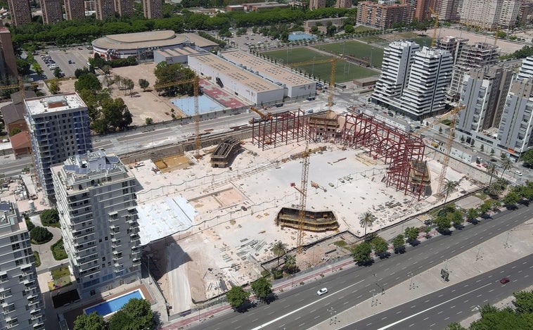 El Arena de Valencia levanta su esqueleto: cuenta atrás para el pabellón de 220 millones que Juan Roig pagará de su bolsillo