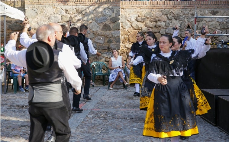 La Cornisa cerró ayer sus animadas fiestas del barrio