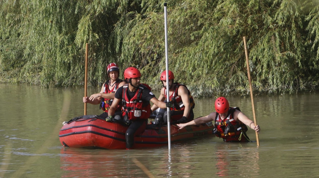 El Geo y los Bomberos hallan el cuerpo del joven desaparecido en el río en Córdoba