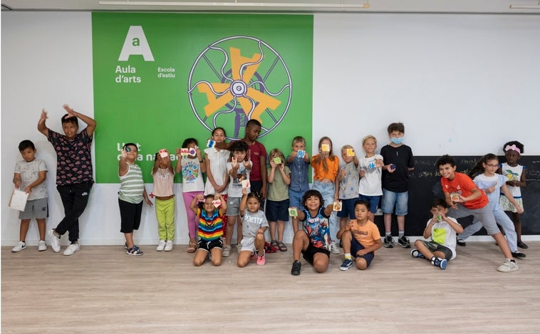 Fundación Bancaja acerca el arte a niños en riesgo de exclusión social en su escuela de verano de Valencia