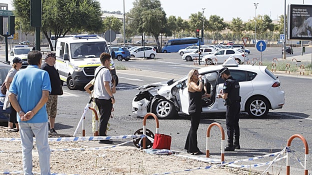 La Policía Local levanta el atestado del accidente