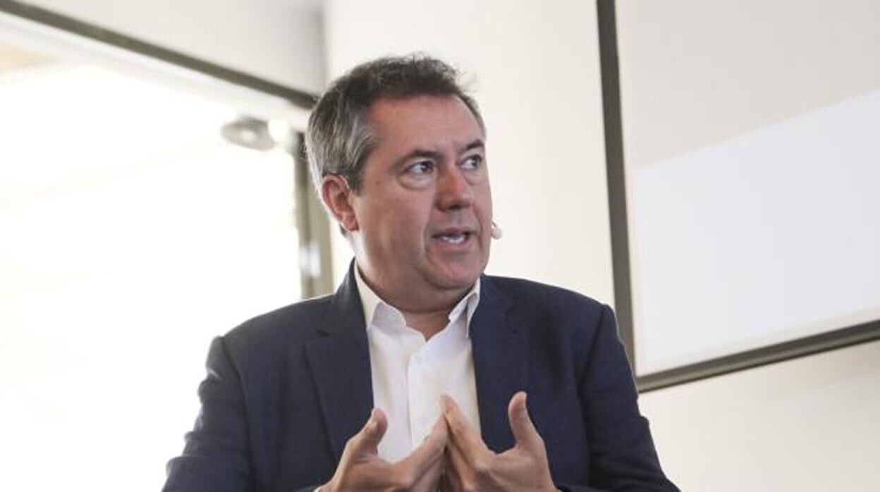 Juan Espadas se mantiene en las quinielas para ser senador por Andalucía
