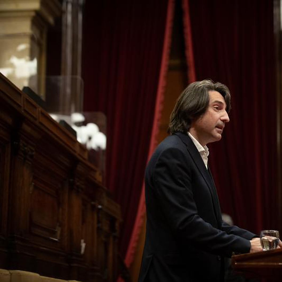 PSC, ERC, CUP y comunes piden a Borràs que estudie si Dalmases vulneró el código de conducta del Parlament