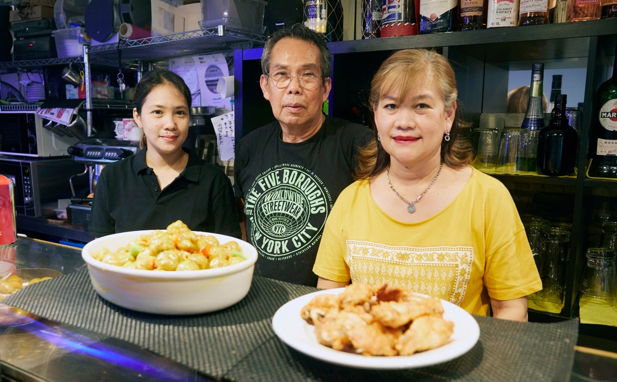 Los dueños del bar Jimmy