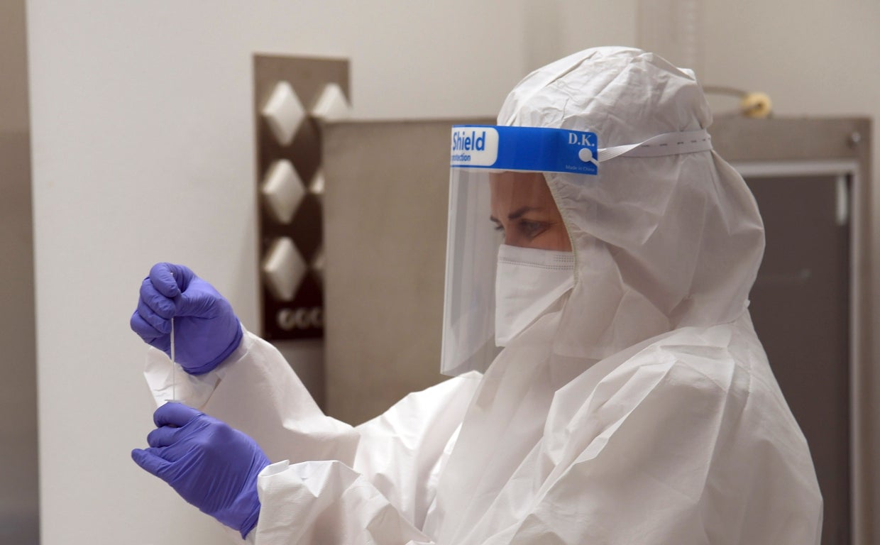 La cifra de fallecidos en hospitales de Castilla y León por Covid se dispara hasta los 129 en la última semana