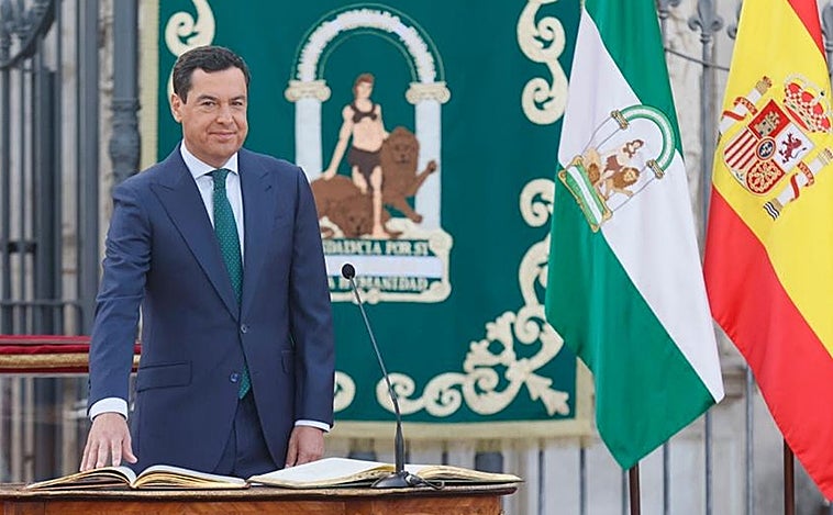 Juanma Moreno apela a un «nuevo andalucismo» e invita a soñar «nuevos horizontes de progreso»