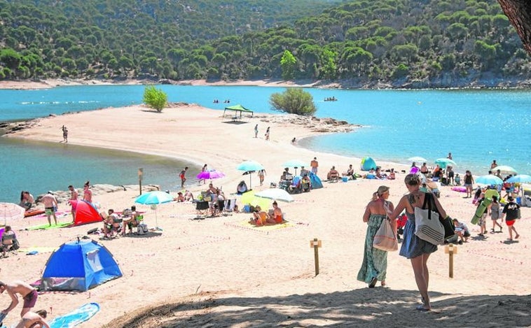 A falta de playa, chapuzones en tesoros naturales