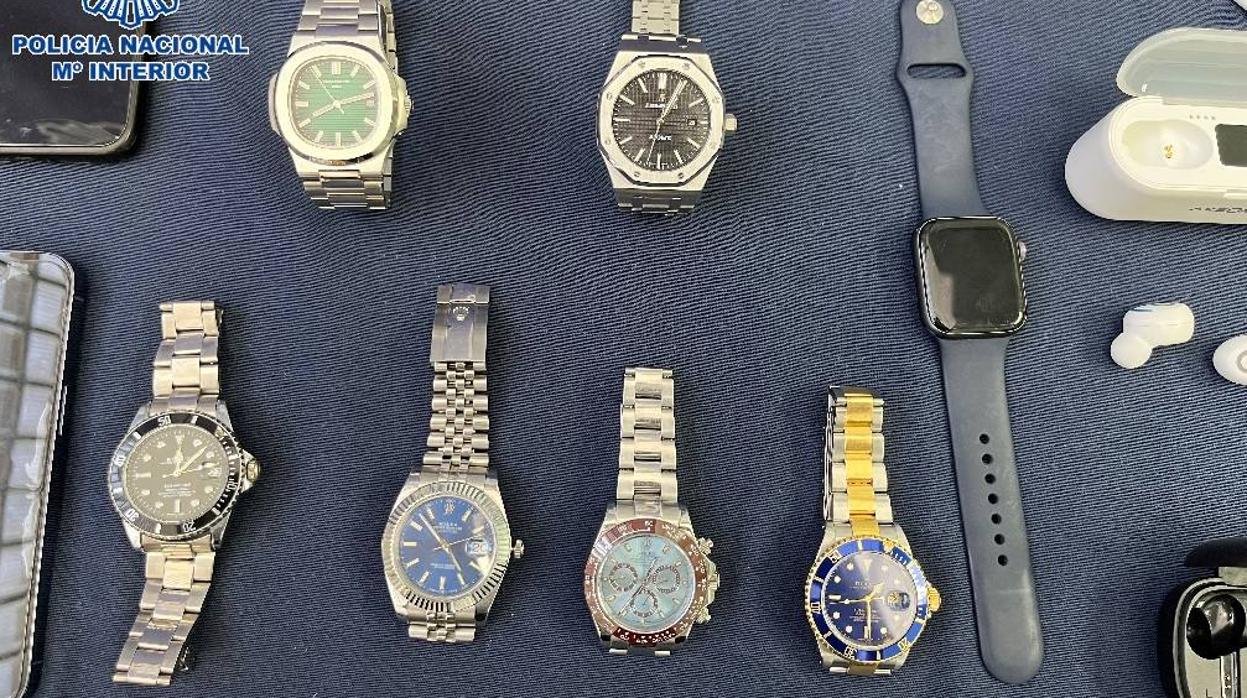 Equipo Rolex: los policías que tratan de evitar el robo de relojes de lujo en la Costa del Sol