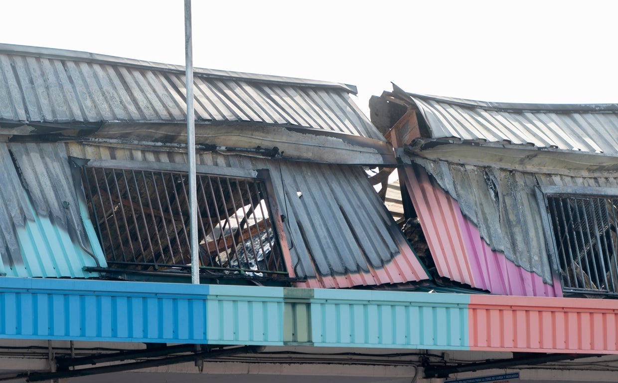 Daños de la Nave A tras el incendio ocurrido
