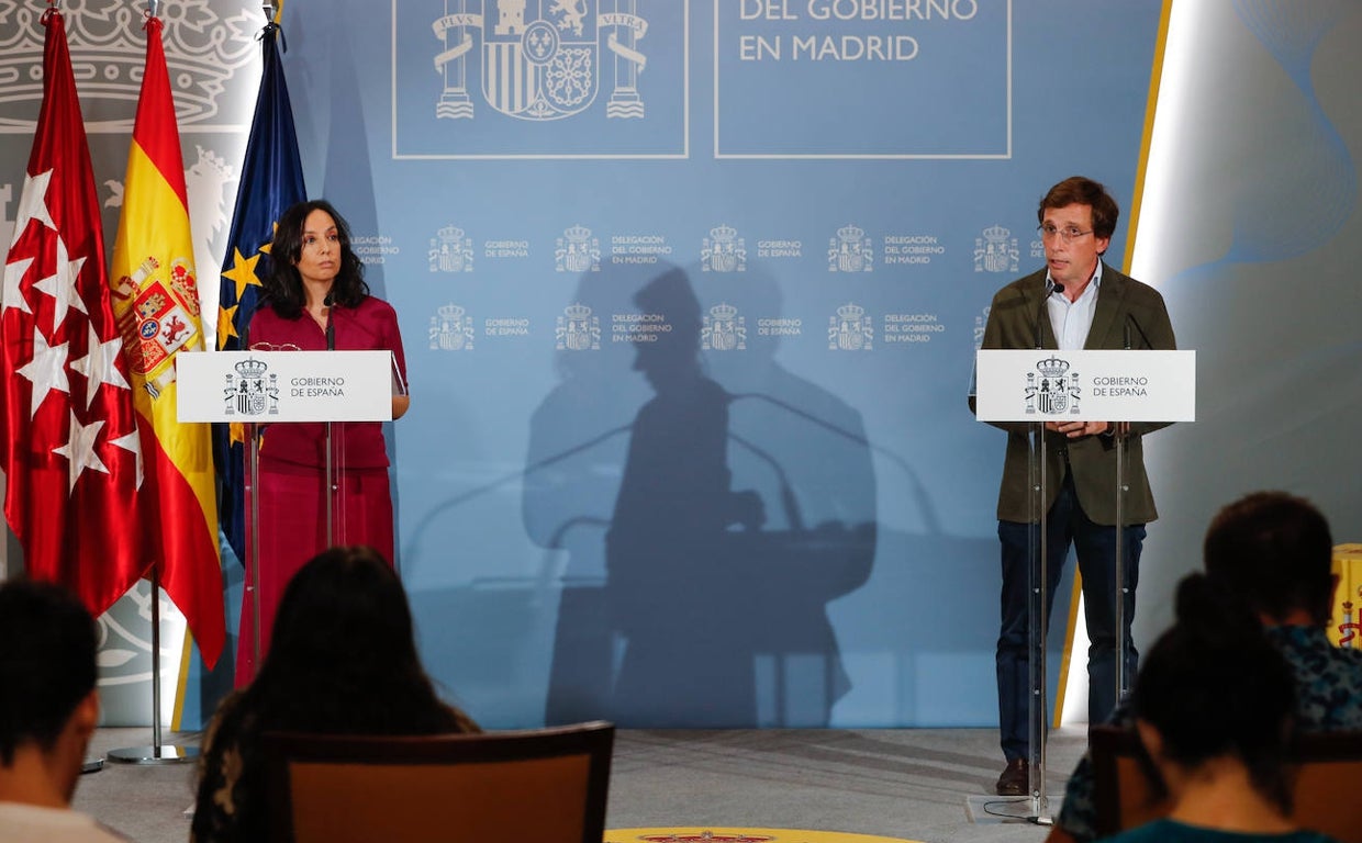 Mercedes González y José Luis Martínez-Almeida, tras la junta de Seguridad