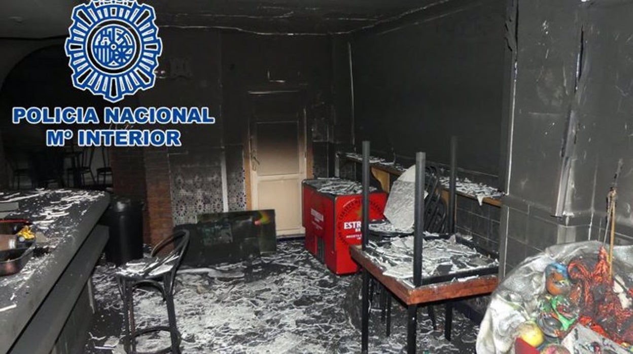 Detenidos en Baza madre e hijo por incendiar un bar para estafar al seguro