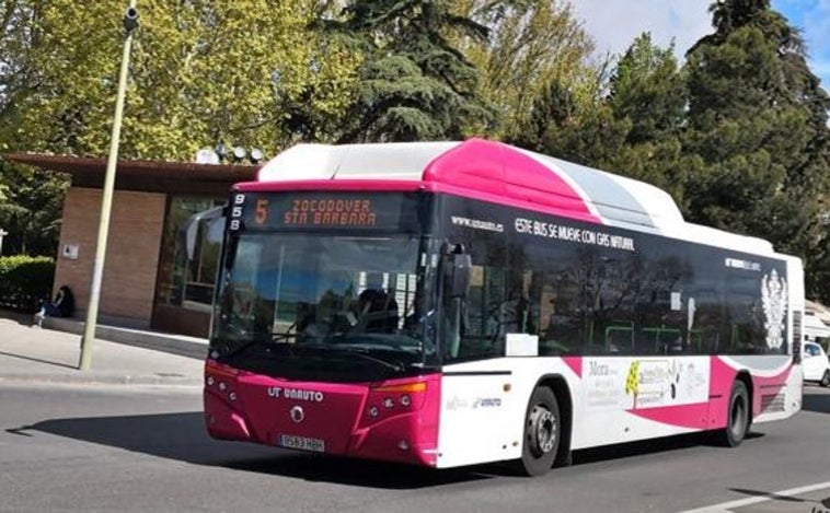 El precio de los abonos de autobús bajará un 30% a partir de septiembre