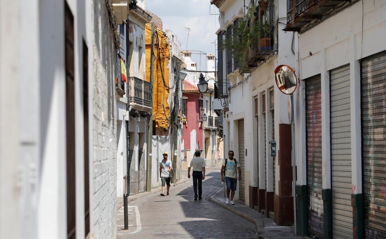 El Ayuntamiento de Córdoba diseñará obras en las calles mejor preparadas contra el calor