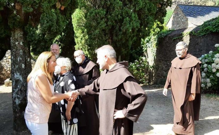 Barcones se compromete a reformar  y mejorar accesos al monasterio de Las Batuecas, afectado por el incendio de Monsagro